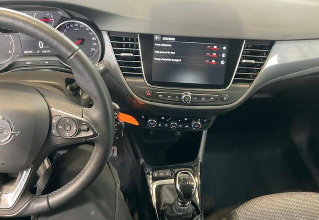 Opel Crossland 1.2 Turbo Elegance Stoel+stuur+voorruit verwarming/Camera/Achterbank verschuifbaar.