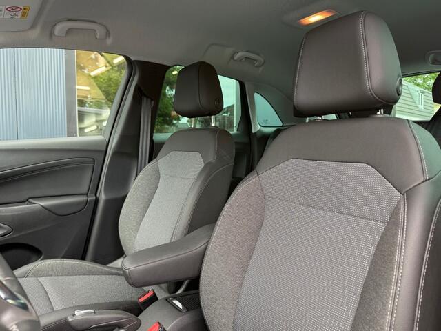 Opel Crossland 1.2 Turbo Elegance / Apple CarPlay / Camera / Stuurverw. / Stoelverw.