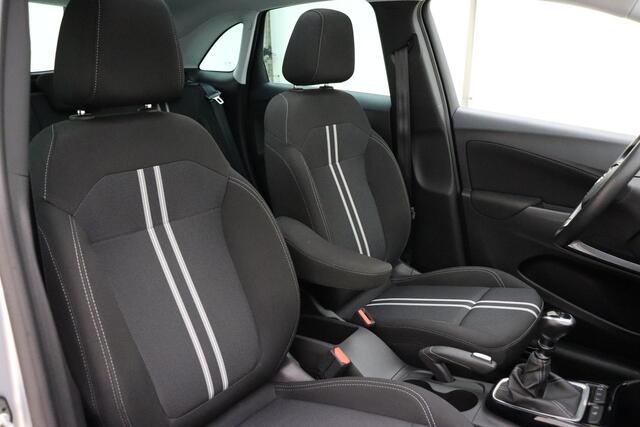 Opel Crossland 1.2 Turbo Level 4 110pk | Navigatie | Camera | Climate Control | Camera | Lichtmetalen Velgen | Cruise Control