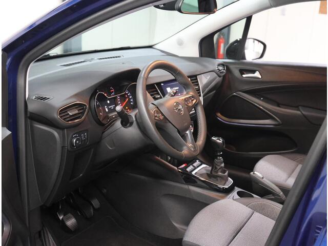 Opel Crossland 110PK Elegance | 1ste Eigenaar | AppleCarPlay/AndroidAuto | Camera | Stoel/Stuur/Voorruit Verwarmd | AGR Stoel | Climate Control | Cruise Control | Armsteun | Isofix | Privacy Glass |