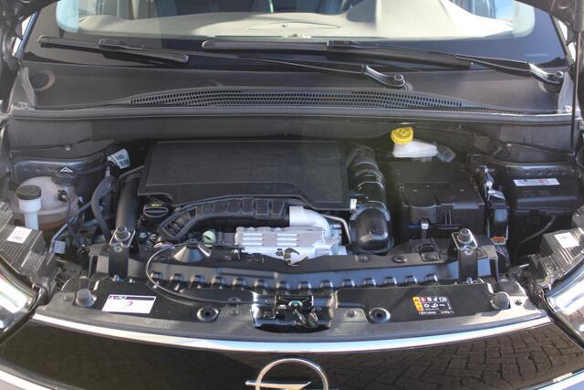 Opel Crossland 1.2-Turbo 110 pk Ultimate Mooie en luxe hoogzitter met weinig km's ! Volautm. airco dual, cruise control, camera, comfortstoelen, metallic lak, LM wielen, navigatie, telefoonvoorb., LED verlichting etc.