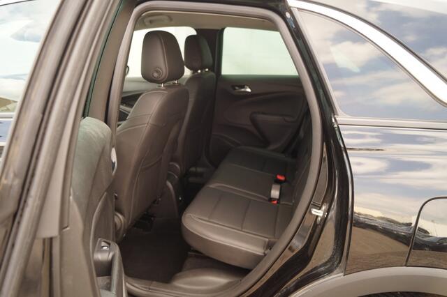 Opel Crossland 1.5 CDTi 110pk Business Elegance -LEER-NAVI-ECC-