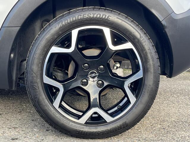 Opel Crossland Ultimate 1.2 Turbo 110pk | 180° CAMERA+SENSOREN | ALCANTARA/LEDER | AGR-STOELEN | NAVI | DAB+ | ISOFIX | FULL LED | LAGE KM | TWO-TONE | KEYLESS |