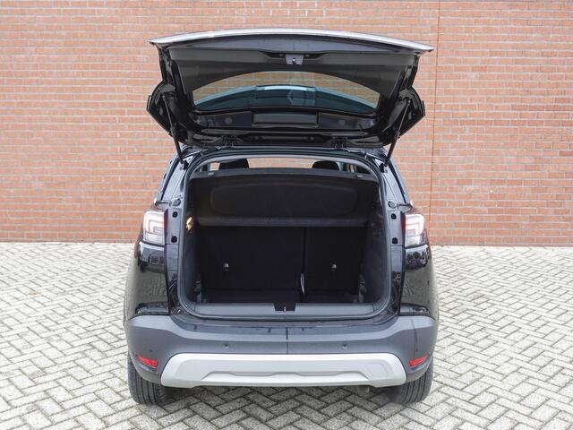 Opel Crossland 1.2 Turbo 130pk Automaat. Elegance | Navigatie | Apple Carplay/Android Auto | Camera | Parkeersensoren | Cruise Control | Stoel- en Stuurverwarming | Keyless Entry | Climate Control | Getinte ramen