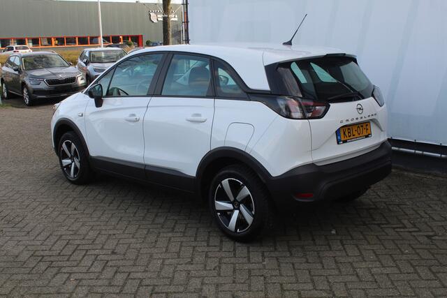 Opel Crossland 1.2 Turbo Edition Parkeercamera l Parkeersensoren achter l Stoel- en stuur verwarming l Apple carplay/ Android auto