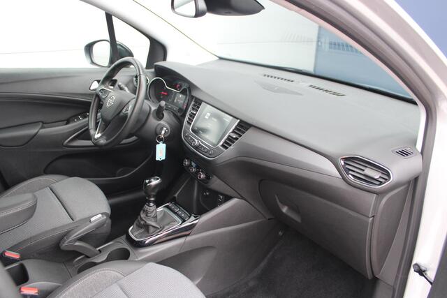 Opel Crossland 1.2 Turbo 110pk Business Elegance Airco Navi Camera Carplay 16.385km Nieuwstaat