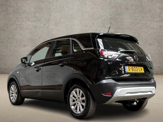 Opel Crossland 1.2 Turbo Elegance Automaat (APPLE CARPLAY, LEDER, CLIMATE, STUUR/STOELVERWARMING, SPORTSTOELEN, GETINT GLAS, LED KOPLAMPEN, NIEUWSTAAT)