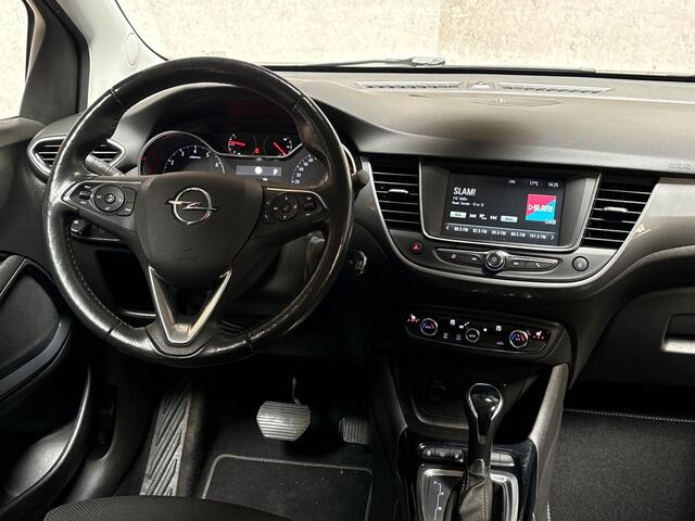 Opel Crossland 1.2 Turbo Elegance Automaat (APPLE CARPLAY, LEDER, CLIMATE, STUUR/STOELVERWARMING, SPORTSTOELEN, GETINT GLAS, LED KOPLAMPEN, NIEUWSTAAT)