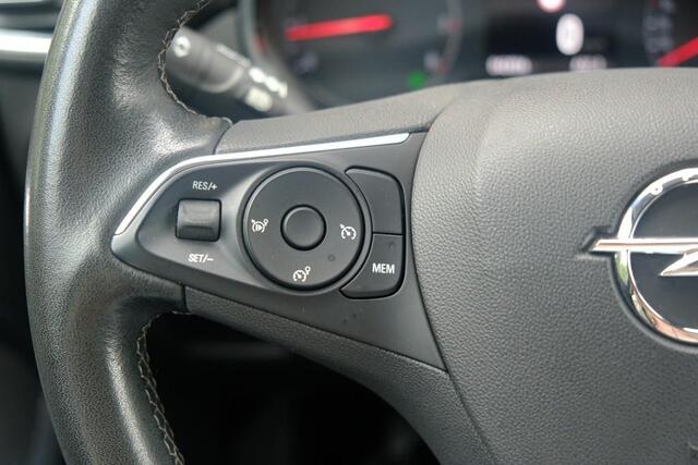 Opel Crossland 1.2 Turbo 110pk Ultimate | Navi | App Connect | Climate | Cruise | PDC | Blind Spot | Trekhaak