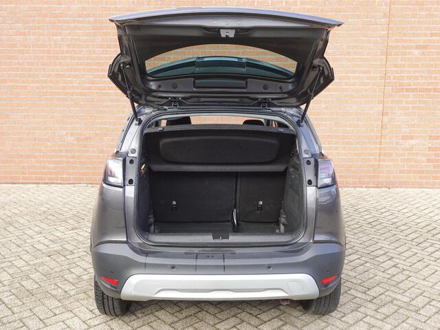 Opel Crossland 1.2 Turbo 130pk AUT. Elegance Navigatie Apple Carplay/Android Auto Camera Parkeersensoren Cruise Control Stoel- en Stuurverwarming Keyless Entry Climate Control Getinte ramen
