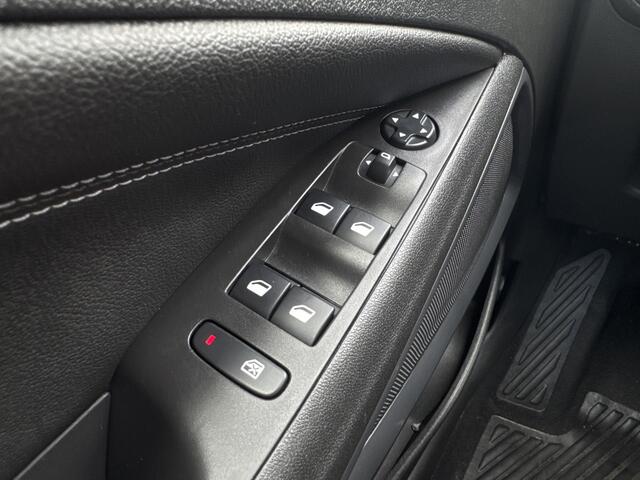 Opel Crossland 1.2 Turbo ELEGENCE 110PK NAVI/CARPLAY/360° CAMERA
