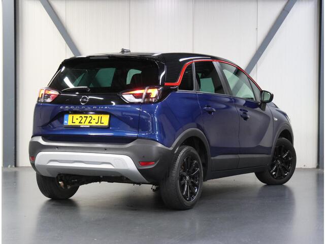 Opel Crossland 110PK GS Line | 1ste eigenaar | AppleCarplay/AndroidAuto | Stoel/Stuur/VoorruitVerwarmd | Armsteun | Camera | Dodehoekdetectie | Navigatie | LMV | Isofix | Privacy Glass | Parkeersensoren | Two-Tone |