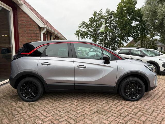 Opel Crossland 1.2 TURBO GS LINE Orig. NL/Stuur- en stoelverwarming/Camera/Cruise Control/Navigatie