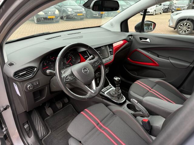 Opel Crossland 1.2 TURBO GS LINE Orig. NL/Stuur- en stoelverwarming/Camera/Cruise Control/Navigatie
