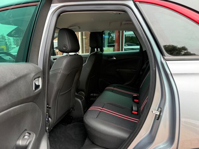 Opel Crossland 1.2 TURBO GS LINE Orig. NL/Stuur- en stoelverwarming/Camera/Cruise Control/Navigatie