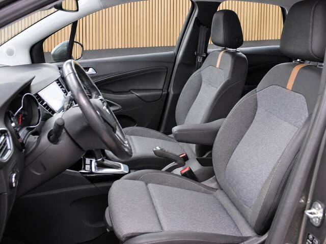 Opel Crossland 1.2 Turbo Elegance | Trekhaak / Stoel & Stuur vermw. / Navi - Carplay