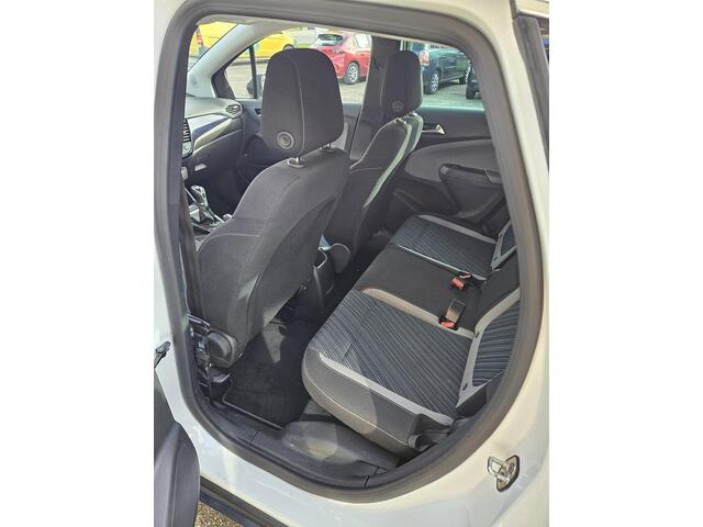 Opel Crossland X 1.2 120 Jaar Edition