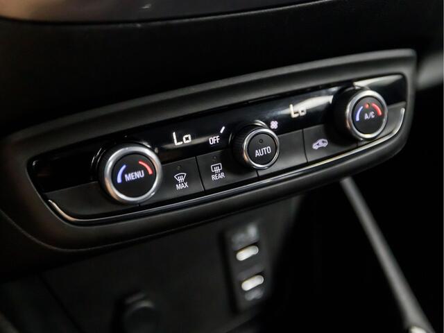 Opel Crossland X 1.2 Turbo Innovation Sport Automaat (APPLE CARPLAY, GROOT NAVI, CLIMATE, LEDER, SPORTSTOELEN, CRUISE, PARKEERSENSOREN, NIEUWSTAAT)