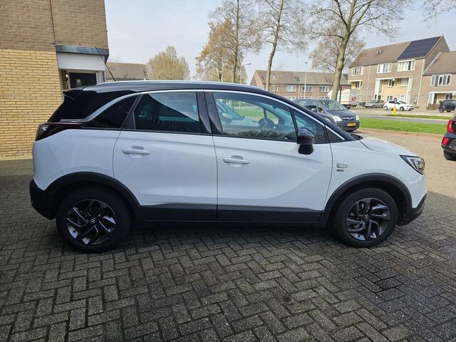 Opel Crossland X 1.2 Turbo 120 Jaar Edition / Airco/Navigatie/Apple carplay/Camera/Cruise/Led/PDC/