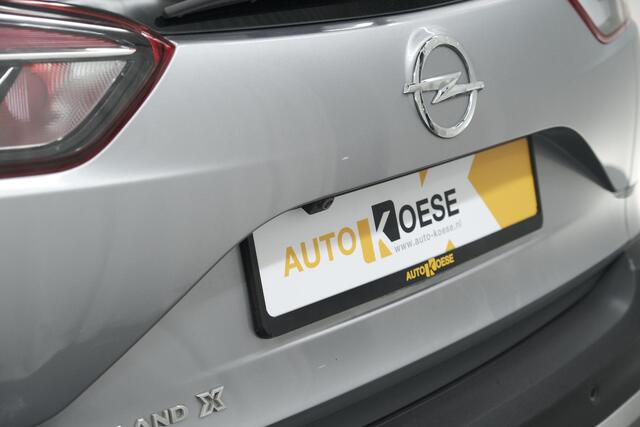 Opel Crossland X 130 Turbo AT6 Innovation | Camera | Dodehoekdetectie | Apple Carplay | Navigatie