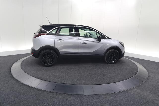 Opel Crossland X 130 Turbo AT6 Innovation | Camera | Dodehoekdetectie | Apple Carplay | Navigatie