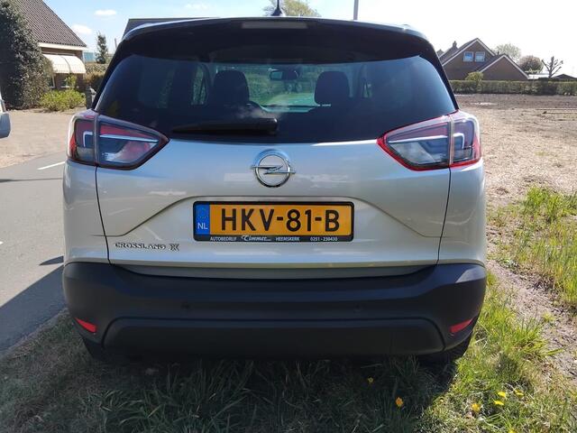 Opel Crossland X 1.2 Online Edition Sportvelgen, Stoelverwarming, Trekhaak