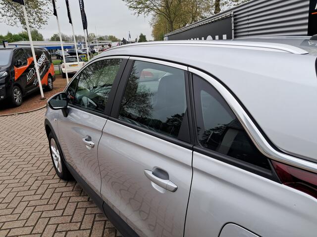 Opel Crossland X 1.2 Turbo Innovation | Clima | Keyless | LM Velgen | PDC | Trekhaak | Navigatie | RIJKLAARPRIJS INCL 12 MAANDEN GARANTIE EN BEURT