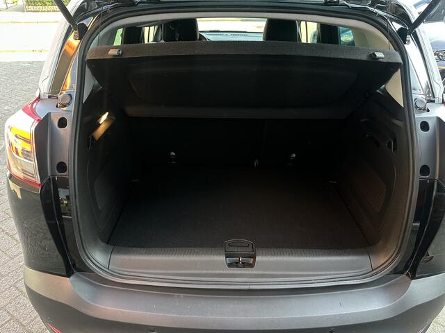 Opel Crossland X 1.2 Turbo Innovation Automaat Carplay/Winter pakket/ Parkeersensor v+a.