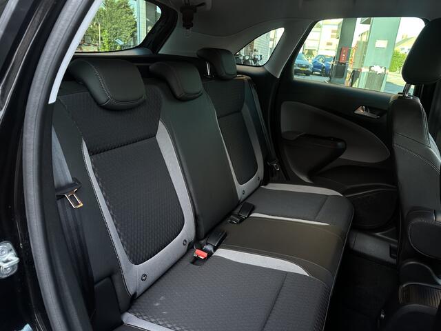 Opel Crossland X 1.2 Turbo Innovation Automaat Carplay/Winter pakket/ Parkeersensor v+a.