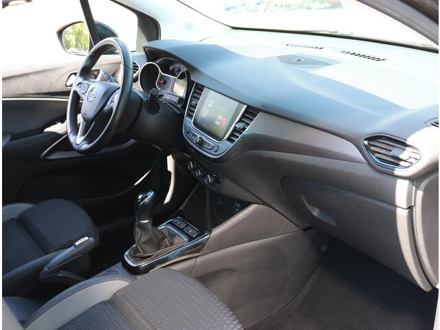 Opel Crossland X 1.2 82PK Innovation | Camera | Trekhaak | AGR stoelen | AppleCarPlay/AndroidAuto | Navigatie | Privacy Glass | Climate control