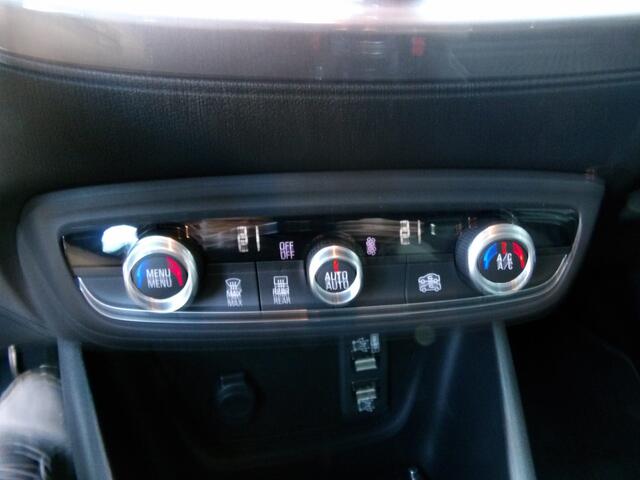 Opel Crossland X 1.2 Turbo Innovation Navi Clima