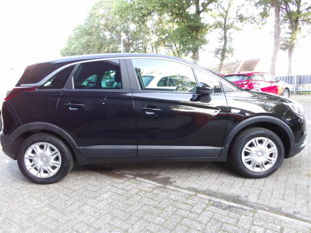 Opel Crossland X 1.2 Turbo Innovation Navi Clima