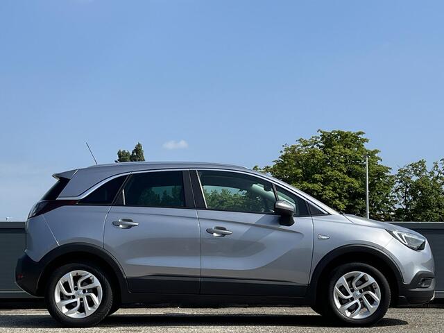 Opel Crossland X Innovation 1.2 Turbo 110pk | ALL SEASON BANDEN | AGR-STOELEN | 180° CAMERA + SENSOREN | NAVI | APPLE CARPLAY / ANDROID AUTO | ISOFIX |DAB+ |