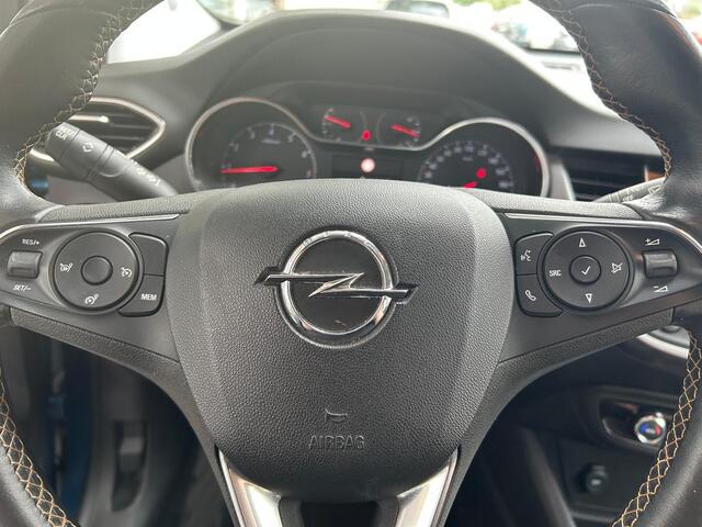 Opel Crossland X 1.2 Innovation | Trekhaak | Navigatie | Climate & Cruise Control | Achteruitrijd Camera |