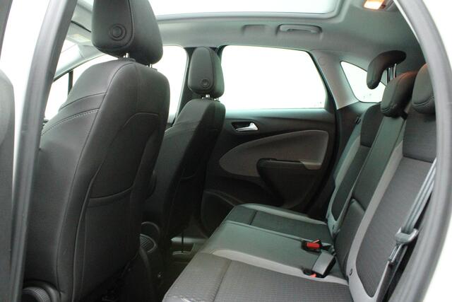 Opel Crossland X 1.2 Turbo Innovation | Keyless / Camera + PDC / Carplay / Blind Spot