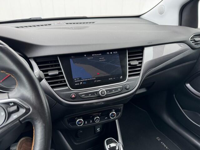 Opel Crossland X 1.2 Turbo Innovation Automaat met Navi/Camera, 2X AGR, Dodehoek, Donker Glas