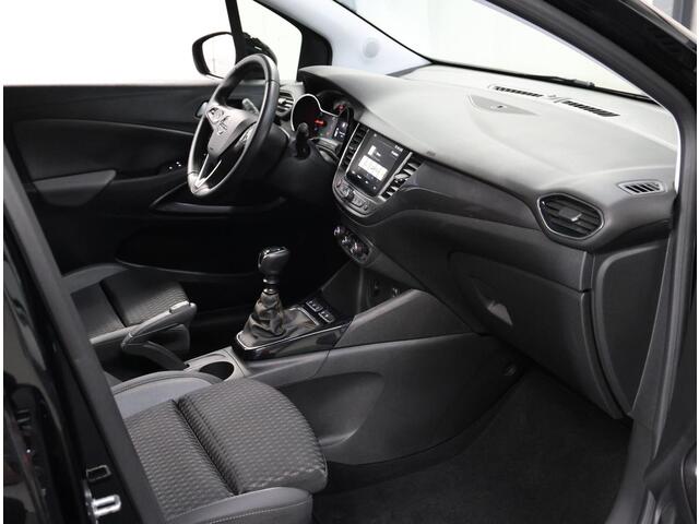 Opel Crossland X 1.2 110PK Turbo Innovation | AppleCarPlay/AndroidAuto | Camera | Climate control | Cruise Control | AGR stoelen | Navigatie | Isofix | Privacy Glass | Armsteun | Parkeersensoren |