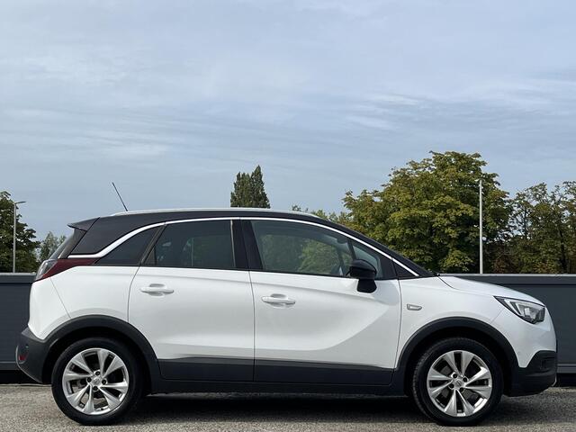 Opel Crossland X Innovation 1.2 Turbo 110pk | AGR-STOELEN | TREKHAAK | WINTER PACK | 180° CAMERA | VERSCHUIFBARE A.BANK | DODEHOEK BEW. | ISOFIX | NAVI | DAB+ |
