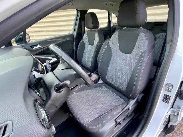 Opel Crossland X Edition 131 PK automaat | Trekhaak,Camera,Apple Car, pack winter |