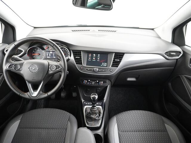 Opel Crossland X T111PK Innovation Navi Apple Carplay Android Auto Ecc Cruise Control PDC Led ESP Licht-Regensensor Lmv 16" Lane Departure Warning 1.2 Turbo