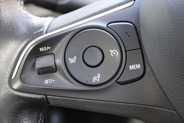 Opel Crossland X 1.2 Turbo Online Edition | Cruise control | Navigatie | Trekhaak | Dealer onderhouden |