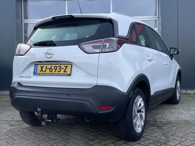 Opel Crossland X 1.2 Turbo Innovation - Navigatie - Stoelverwarming - Trekhaak