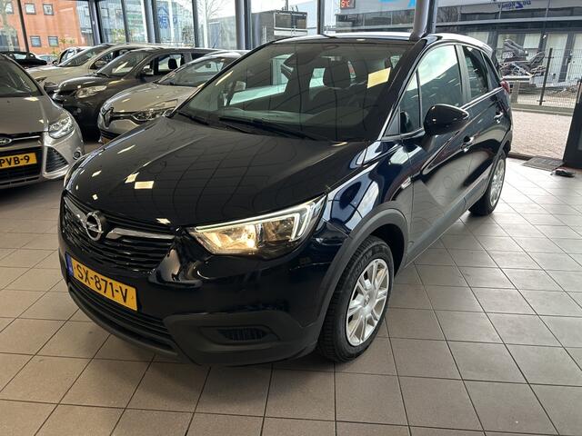 Opel Crossland X 1.2 T. Online Ed.Lees tekst 67 dkm bj 2018 !!!