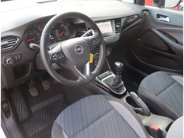 Opel Crossland X 1.2 Turbo 120 Jaar Edition 110 Pk * Navigatie * Trekhaak * Distributieriem vervangen 2025 * Zwart Dak * Climate & Cruise Control * Vingerhoets; Al meer dan 100 jaar Brabantse betrouwbaarheid....