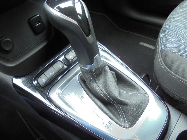 Opel Crossland X 1.2 Turbo 130pk Innovation||Apple||ECC||PDC||Rijklaar||