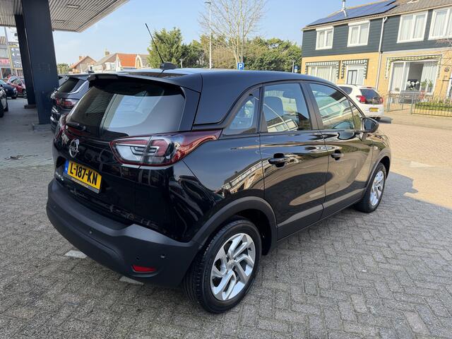 Opel Crossland X 1.2 Turbo Edition Automaat Stoel en stuur verwarming/Camera/Zelf inparkeren.