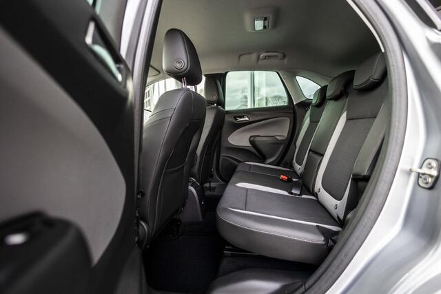 Opel Crossland X 1.2 Turbo Innovation | Camera | Stoel- stuurverwarming