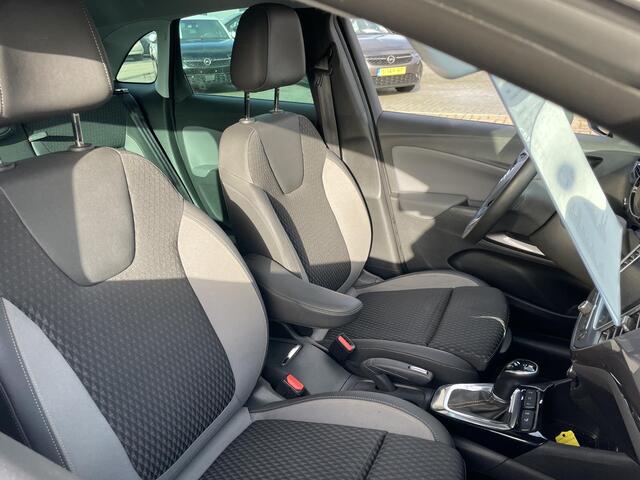 Opel Crossland X 1.2 Turbo Innovation Rijklaar! Navi | Carplay | 17" LMV | all season banden | Trekhaak | Camera