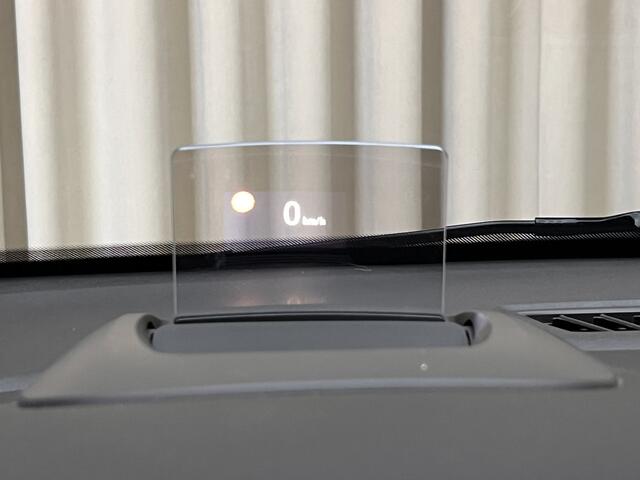 Opel Crossland X 1.2 Turbo Innovation *Panodak* Afn. Trekhaak / CarPlay / Head-Up / PDC V&A / 17" LMV / 1/2 Leder / Cruise / Navigatie