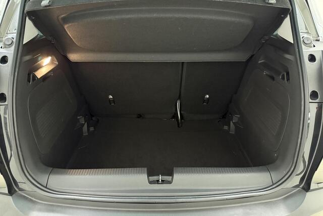 Opel Crossland X 1.2 Turbo Innovation | Climate control | navigatie pakket | AGR stoelen | Park pilot voor en achter | 17 inch li-metalen wielen |